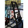 Image 1 : 6 ALUMINUM STEP LADDER