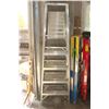 Image 1 : 7 ALUMINUM PLATFORM LADDER