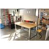Image 2 : WHALEN STORAGE INDUSTRIAL WORK BENCH ON CASTORS