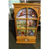 Image 1 : LIMITED EDITION WHINNIE THE POOH WALL PLAQUE DISPLAY AND DISPLAY ACCESSORIES