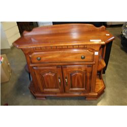 FROELLER MAPLE SIDEBOARD