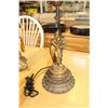 Image 2 : VINTAGE TABLE LAMP AND AMBER GLASS BALANCE SCALE BASE