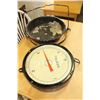 Image 2 : ANTIQUE TOLEDO HANGING SCALE