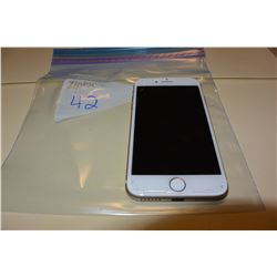 APPLE IPHONE 7, WHITE, BELL SIM, CRACKED SCREEN