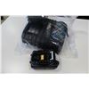 Image 2 : 2 MAKITA 18V LITHIUM BATTERIES AND CHARGER