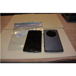 2 LAG G4, WHITE WITH CASE, FIDO SIMS