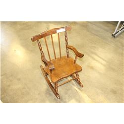 MAPLE KIDS ROCKER