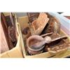 Image 2 : 2 BOXES OF CARVED WOOD SHELVES, COATERS AND DECORATIONS