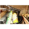 Image 2 : NEW 8 PIECE SERVING SET AND TWO BOXES OF KITCHEN AND PLATE RACKS