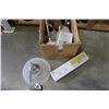 Image 1 : LOT OF VENT COVERS AND MODERN LIGHT FIXTURES