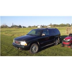2004 GMC Jimmy SUV, 4x4, 190,000 KM, Kept in Garage, 1GKDT13X44K144835