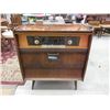 Image 1 : Vintage German Loewe-Opta Broadband Radio Console