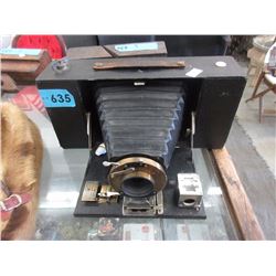 Vintage 3-A Folding Brownie Camera