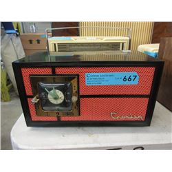Vintage Crosley Electric Radio