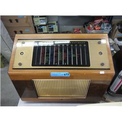 Vintage Cambridge Shortwave Radio