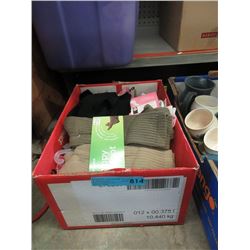 25 Bundles Assorted Mens & Womens New Socks