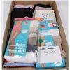 Image 1 : FLAT W/ LADIES UNDERWEAR