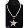 Image 1 : RHINESTONE PLANT STAR PENDANT ON CHAIN