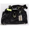Image 1 : BLACK PATENT SHOULDER BAG