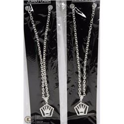 LOT OF 2 CROWN AND PENTAGON PENDANT ON CHAIN