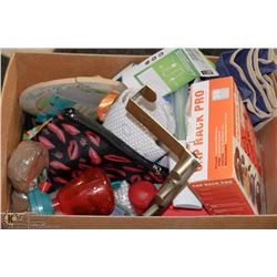 LOT OF ASSORTED STORE OVERSTOCK , HOUSEWARES