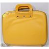 Image 1 : PROTECTIVE LAPTOP CARRY BAG