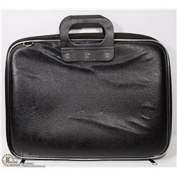 PROTECTIVE LAPTOP CARRY BAG