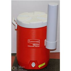 WATER RUBBER MADE JUG W/ PAPER CUPHOLDER