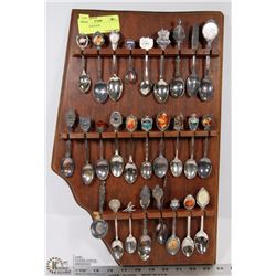 29 SPOONS & RACK