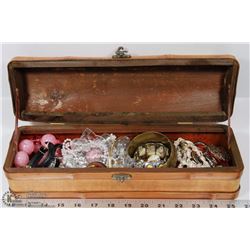 JEWELRY BOX WITH CONTENTS