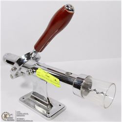 WALL MOUNT WINE CORK SCREWER