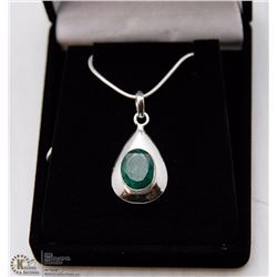 #72-NARURAL GREEN EMERALD PENDANT