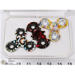 SET OF 3 NEW HAND SPINNERS IN JEWELRY CASE