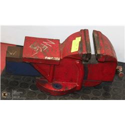 HEAVY DUTY 6" BENCH VICE