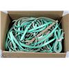 Image 1 : BOX OF LADIES DRESS BELTS - GREEN
