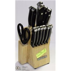 KITCHENAID KNIFE SET IN BLOCK