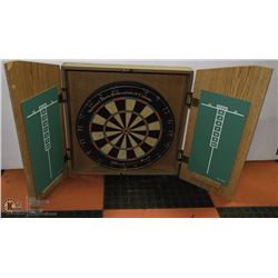 WALL-MOUNT PROFESSIONAL NODOR DART