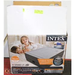 INTEX FIBERTECH QUEEN SIZE BLOW UP BED
