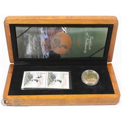 2004 CANADIAN $1 DOLLAR COIN AND STAMP SET IN