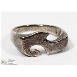 MEN'S STERLING SILVER BOTTLE RING