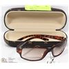 Image 1 : PAIR OF DG REPLICA SUNGLASSES WITH HARDCASE