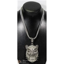 RHINESTONE TIGER PENDANT & 34" CHAIN
