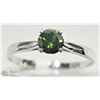Image 2 : #35 -10K W. GOLD GREEN DIAMOND VS1 SOLITAIRE RING