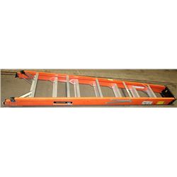 8' FIBERGLASS STEP LADDER