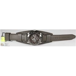 NEW FOSSIL DAYDATE LEATHER STRAP MEN WATCH 43MM