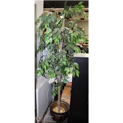5' ARTIFICIAL TREE