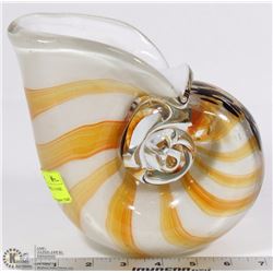 LARGE BLOWN GLASS SHELL VASE 5"HIGH