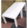 Image 1 : 26) 2 WHTE SIDE TABLES