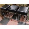 Image 1 : SET OF 3 BLACK AND CHROME LOOK BAR STOOLS