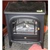 Image 1 : SMALL  DIMPLEX ELECTRIC FIRE PLACE